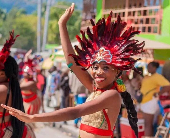 Un pré-défilé carnavalesque pour lancer les festivités