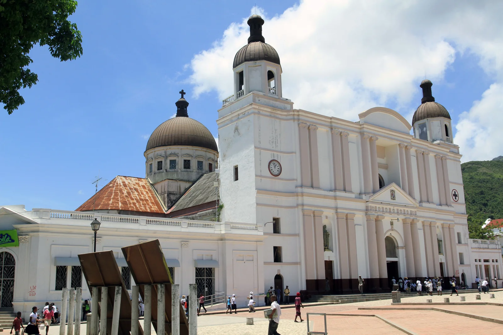 Quelle est la religion la plus populaire en Haïti ? Quelle est la religion la plus populaire en Haïti ?