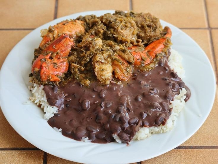La cuisine haïtienne (Diri kole ak sòspwa, legim) La cuisine haïtienne (Diri kole ak sòspwa, legim)